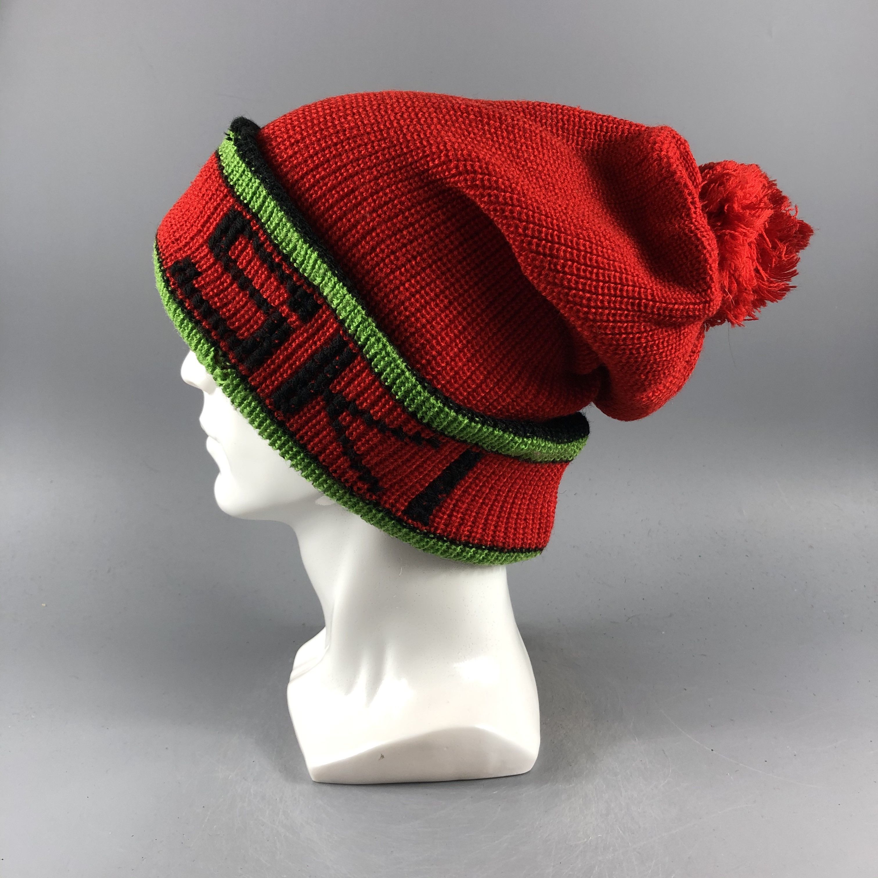 Japanese Brand × Vintage Ski Slouchy Bobble Beanie Snow Hat Snow Cap -D534 Size ONE SIZE - 1 Thumbnail