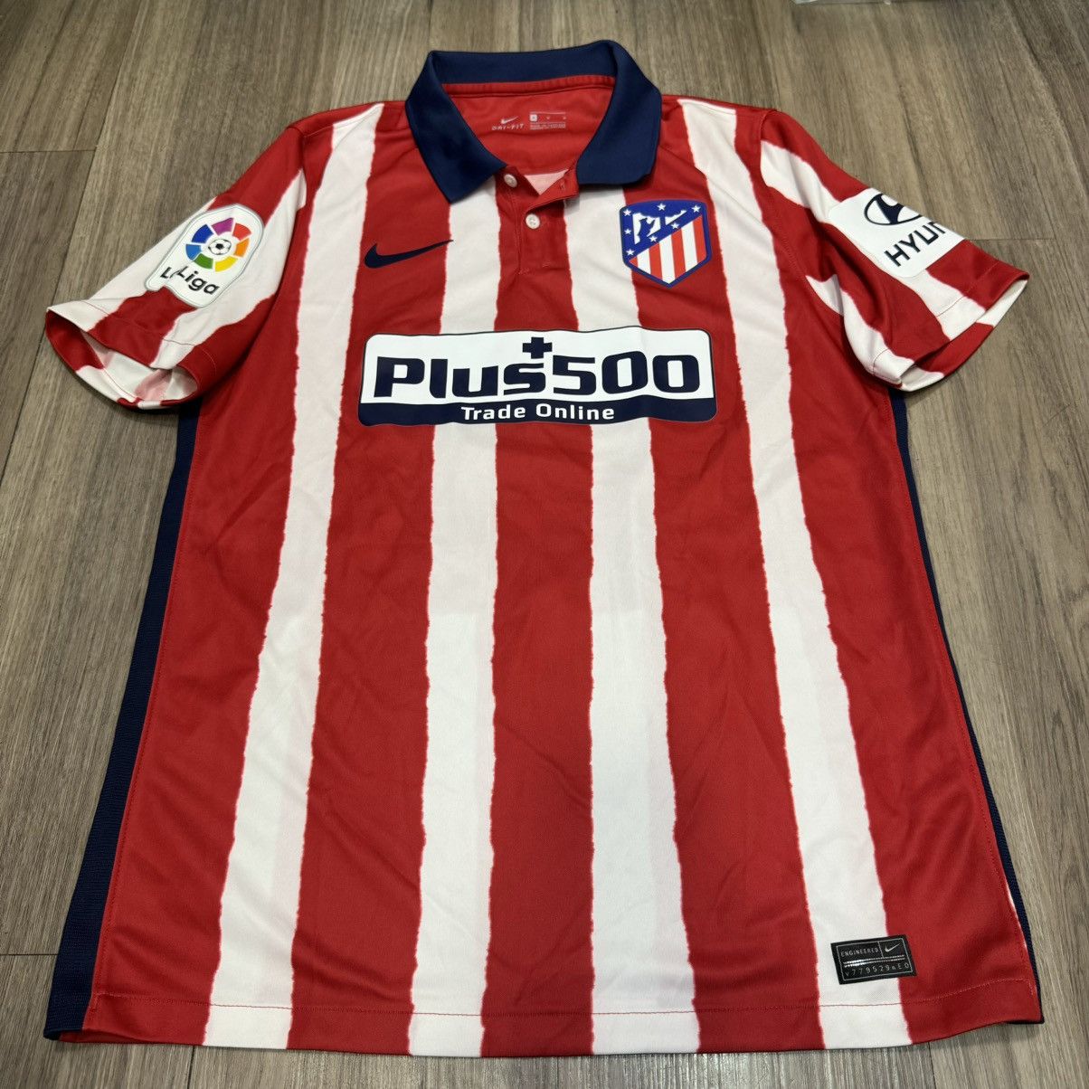 Nike Atletico Madrid 20/21 home shirt #9 Suarez Size US M / EU 48-50 / 2 - 1 Thumbnail