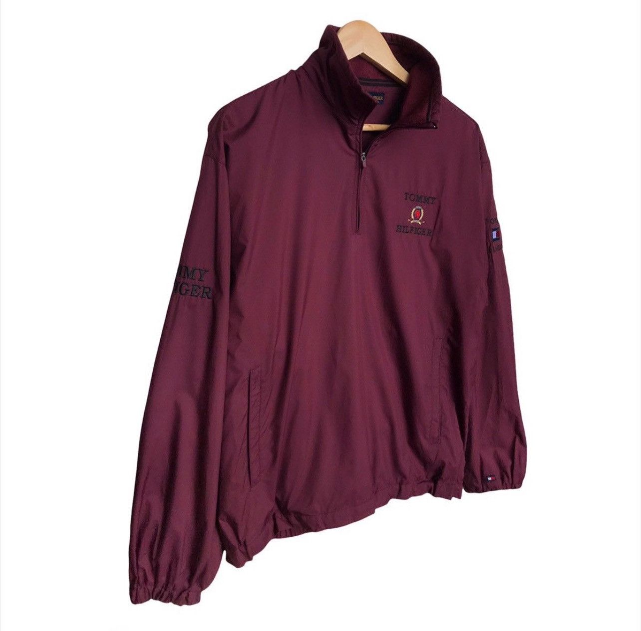 Tommy Hilfiger × Vintage Vintage 90's Tommy Hilfiger Zipper Maroon Light Jacket Size US L / EU 52-54 / 3 - 3 Thumbnail