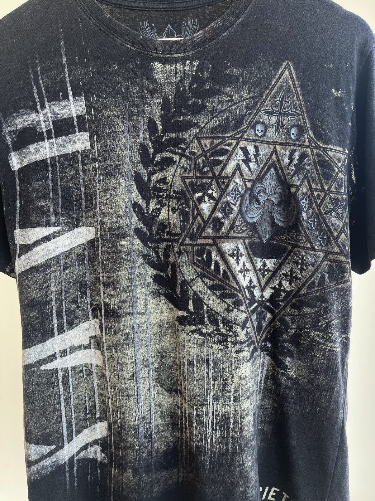 Vintage Xzavier Cross Cyber Style All Overprint T-Shirt 2000s 2010s Size US M / EU 48-50 / 2 - 6 Thumbnail