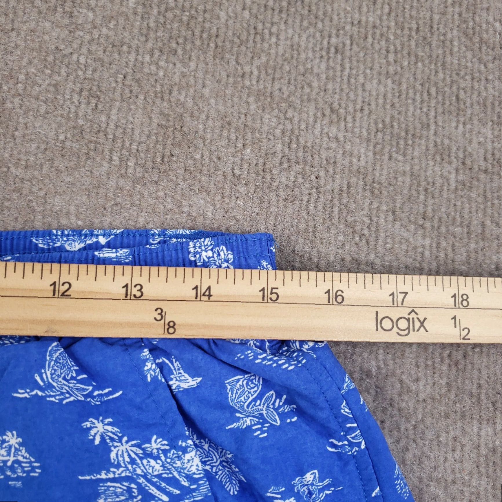 Vintage Columbia PFG Swim Trunks Mens Medium Blue Elastic Waist Lined Geometric Pockets Recreation Swim Bottoms M Blue Mens Size ONE SIZE - 6 Thumbnail