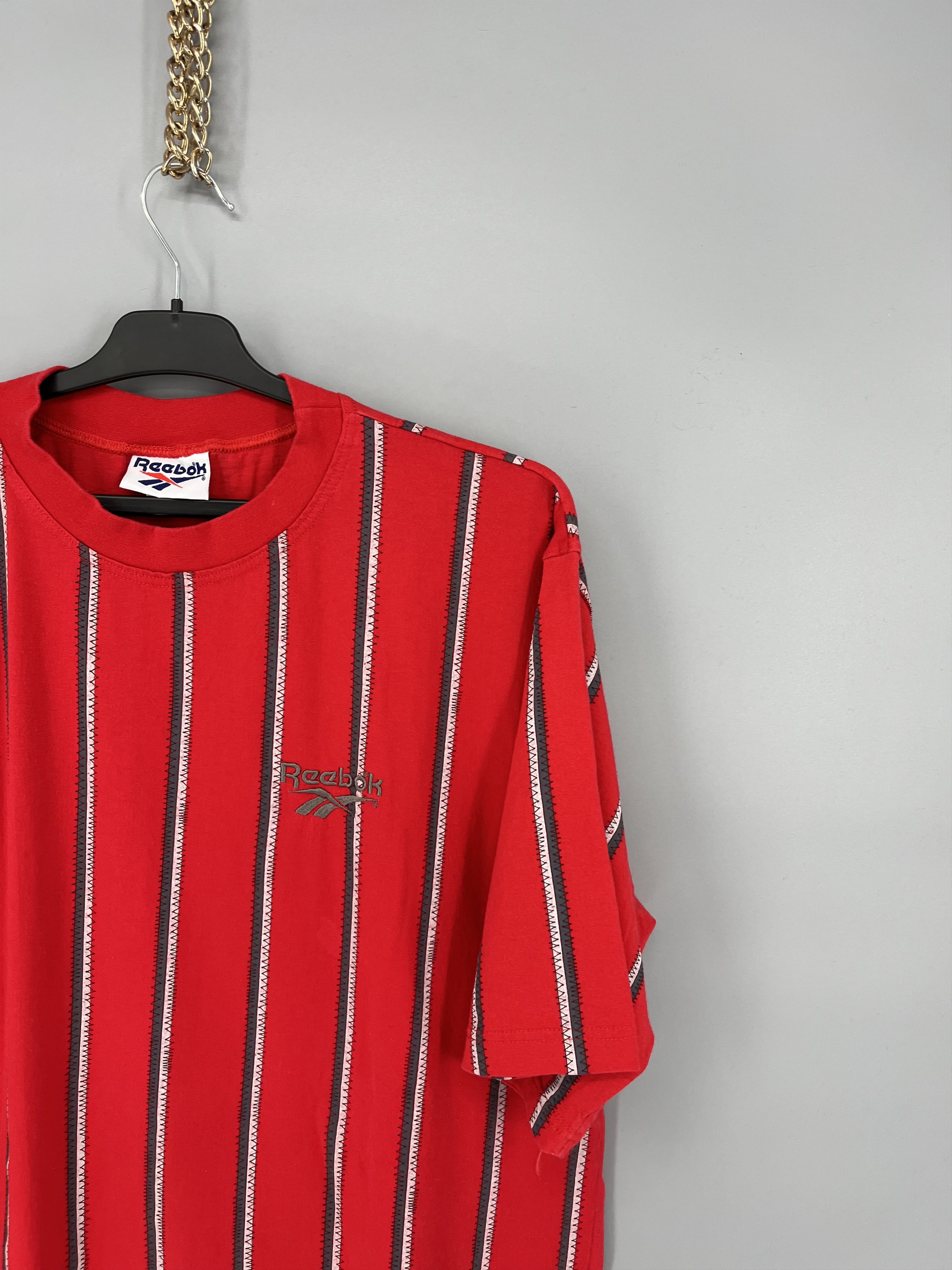 Reebok × Vintage Reebok Vintage 90s Big Logo T-Shirt Sportwear Style Size US L / EU 52-54 / 3 - 5 Thumbnail