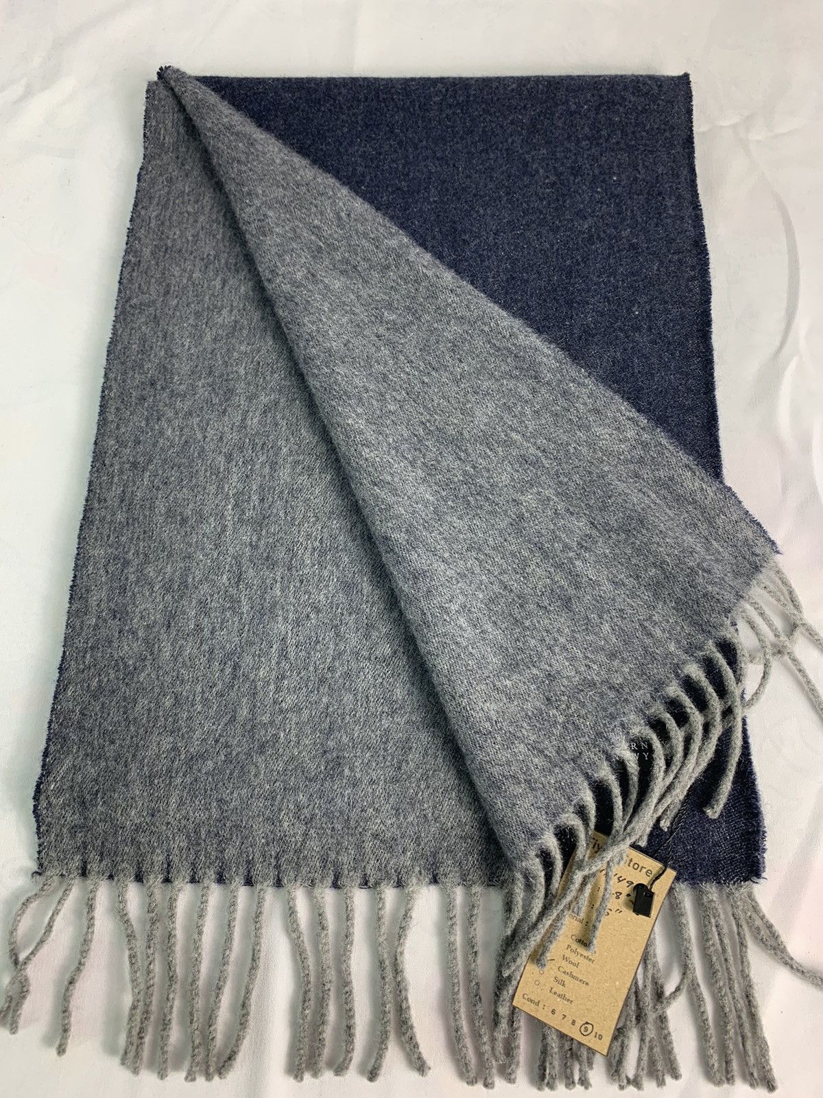 Barneys New York Barneys New York Scarf / Muffler / Neckwear Size ONE SIZE - 6 Thumbnail