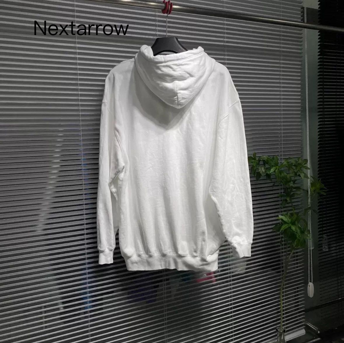 Balenciaga Balenciaga hoodie2412-Nextarrow Size US M / EU 48-50 / 2 - 2 Thumbnail