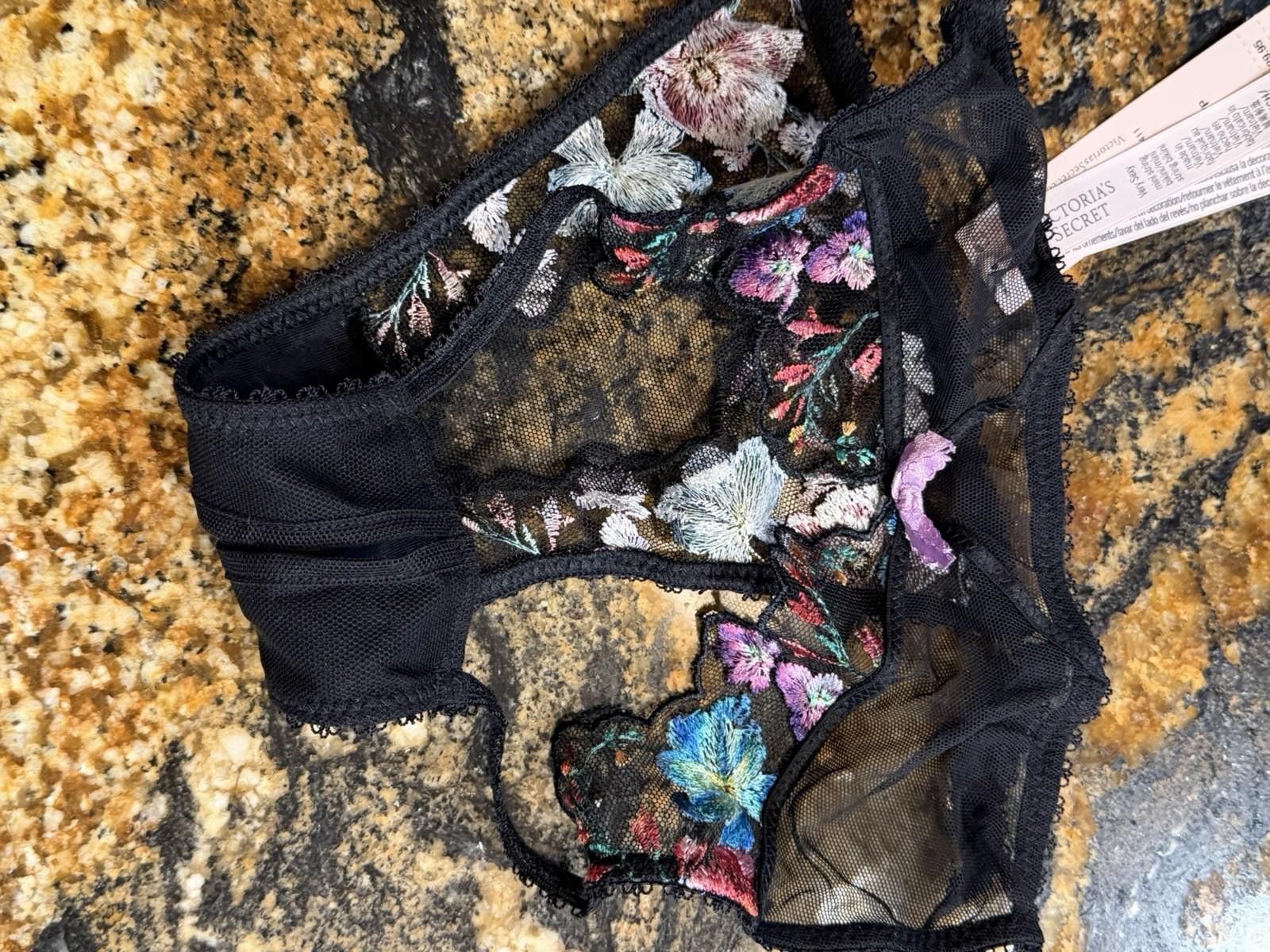 Other VICTORIA'S SECRET VERY SEXY String Bikini Panty S Floral NWT Size ONE SIZE - 6 Thumbnail