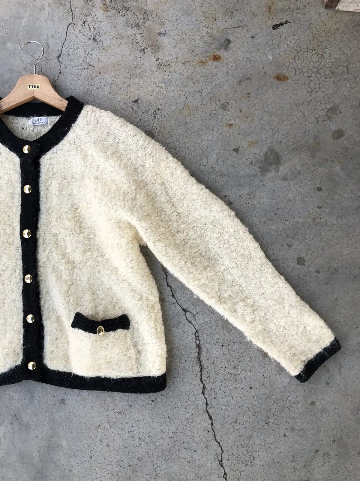 Homespun Knitwear Vintage Knitware Fleece/Fluffy Sweater Like cardigan Size US M / EU 48-50 / 2 - 3 Thumbnail