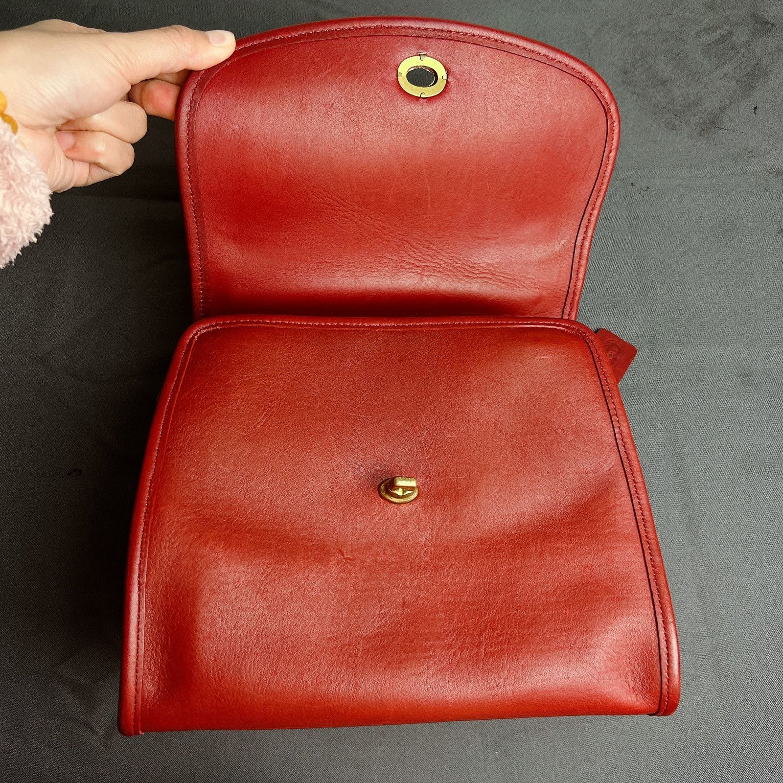 Coach RARE! Coach Vintage Red Manor Top Handle Satchel Bag 9977 Size ONE SIZE - 8 Thumbnail