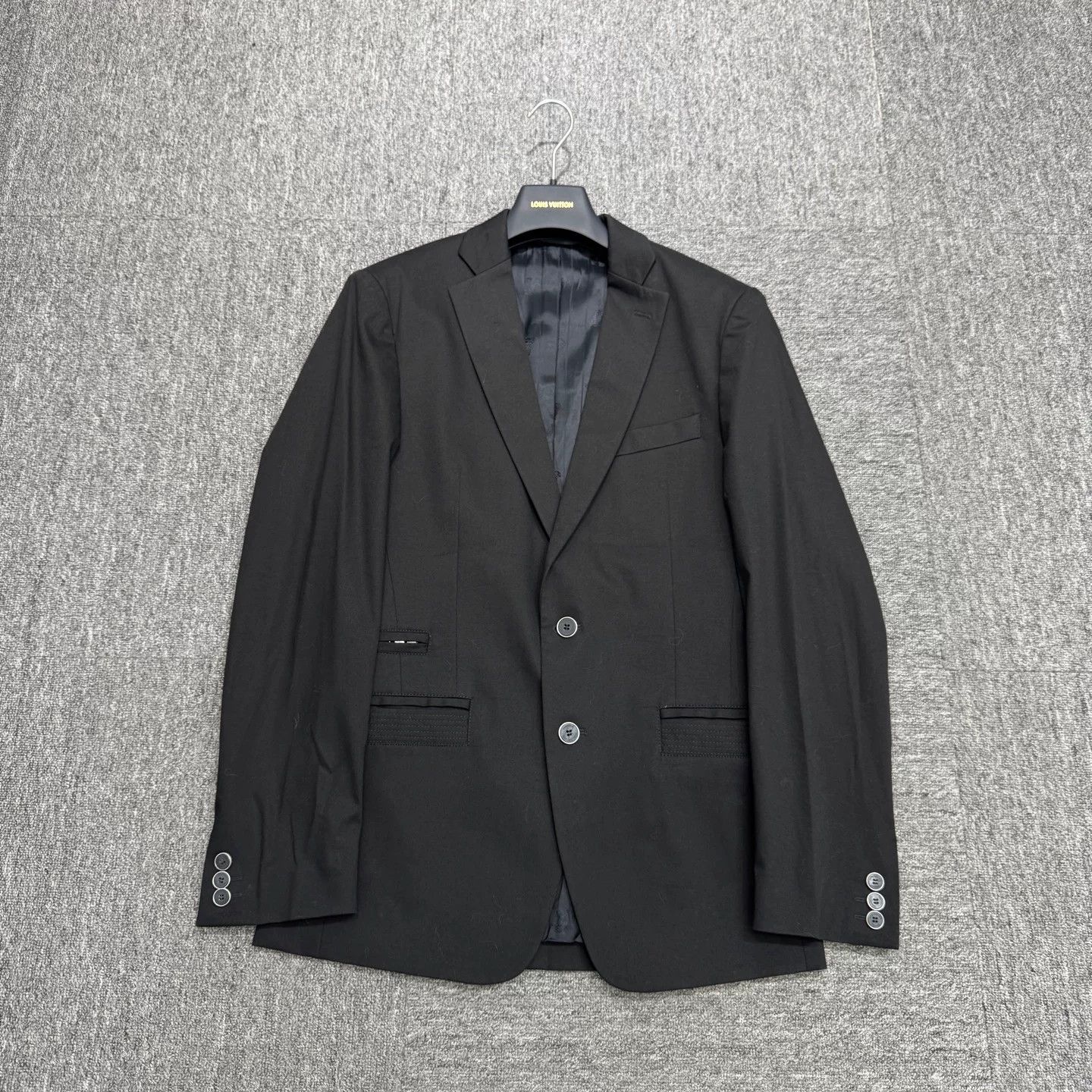 Versace Versace Solid Color Suit Jacket Size US M / EU 48-50 / 2 - 1 Thumbnail