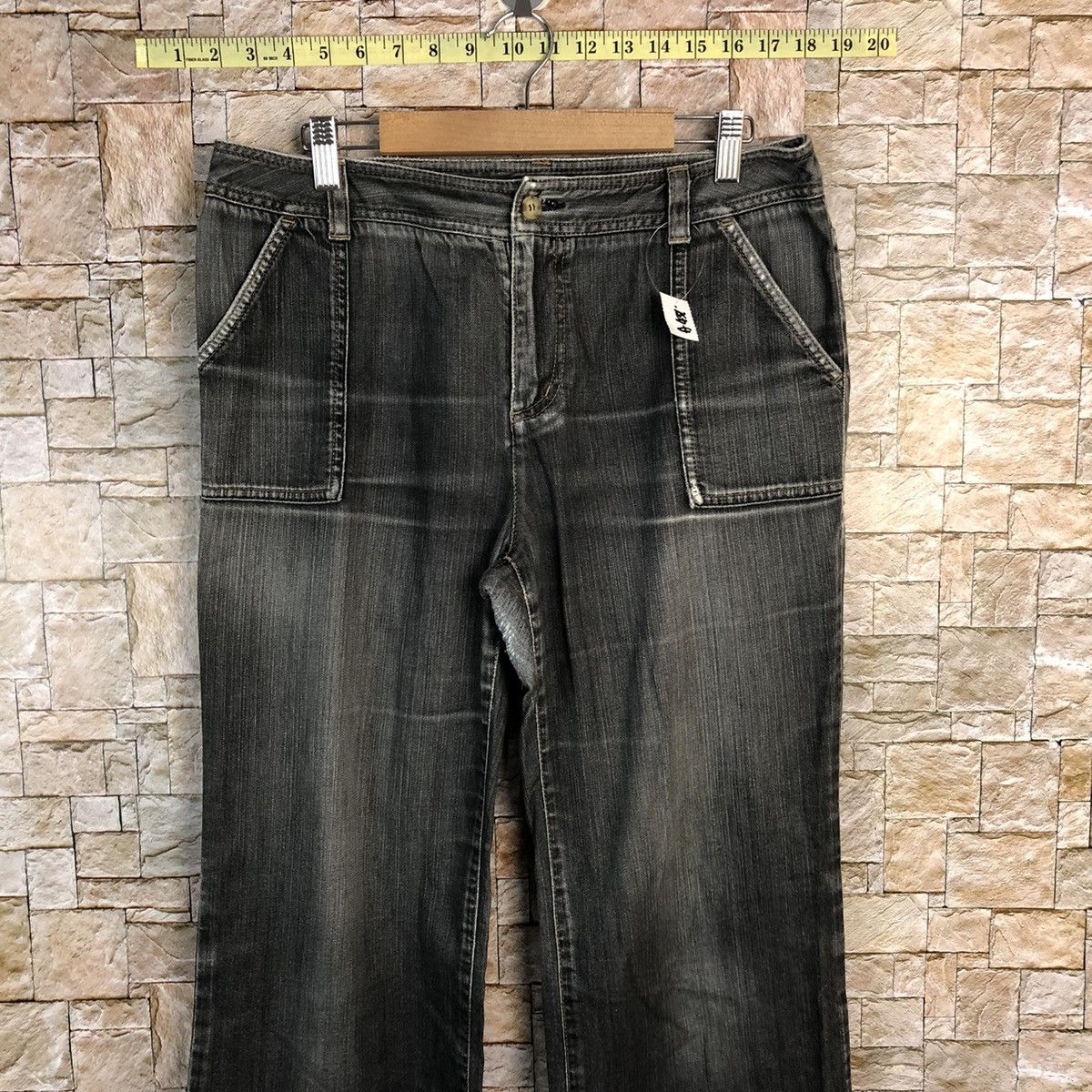 Burberry Burberry Black faded Denim Pants #A431 Size 30" / US 8 / IT 44 - 2 Thumbnail