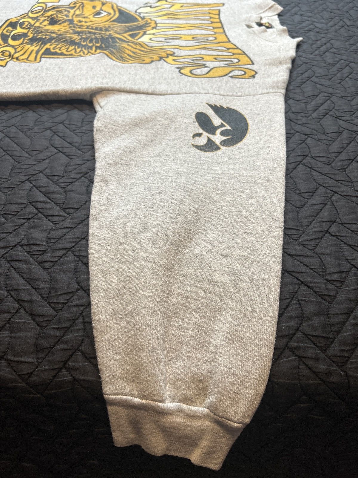 Vintage Tsi hawkeyes crewneck Size US XL / EU 56 / 4 - 6 Thumbnail