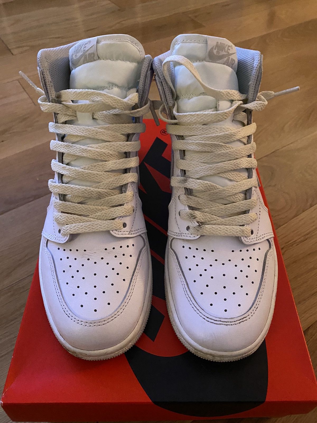 Jordan Brand × Nike Jordan 1 Hi Neutral Grey Size US 8.5 / EU 41-42 - 1 Thumbnail