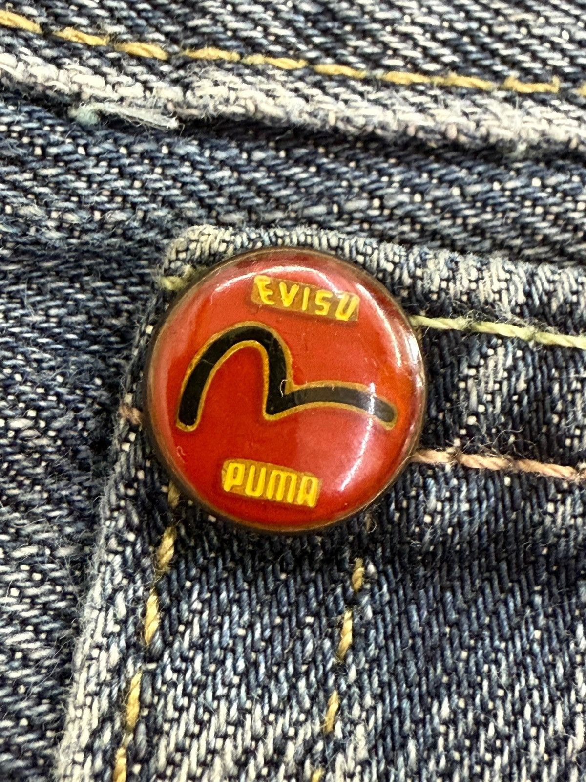 Evisu × Puma Evisu X Puma Buckle Back Faded Wash Denim Size US 33 - 5 Thumbnail