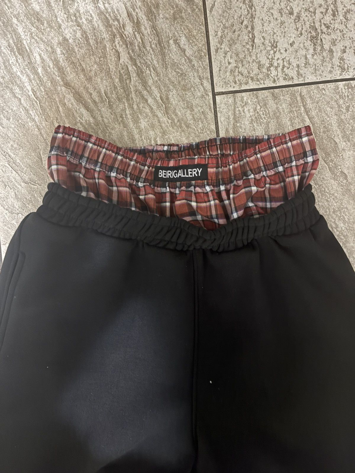 Other BEIRIGALLERY Sweats Size US 33 - 1 Thumbnail