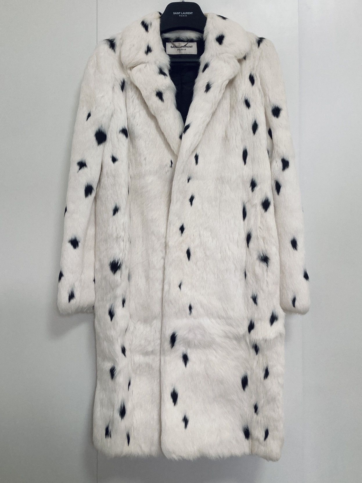 Saint Laurent Paris SAINT LAURENT PARIS BY HEDI SLIMANE 13AW/FW FUR COAT Size US S / EU 44-46 / 1 - 1 Thumbnail