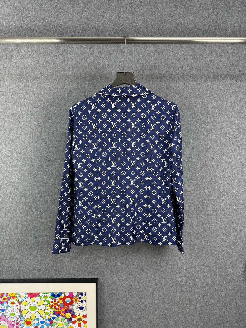 Louis Vuitton Louis Vuitton Blue presbyopic full print silk shirt Size XS / US 0-2 / IT 36-38 - 2 Thumbnail