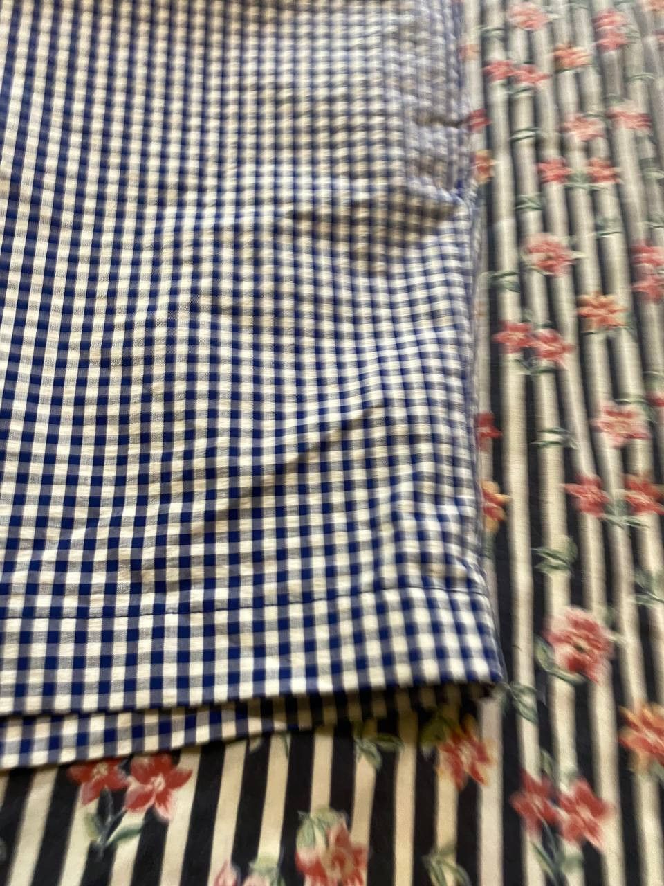 Uniqlo shorts Y2K Uniqlo print Vintage Streetwear Size US 36 / EU 52 - 13 Thumbnail