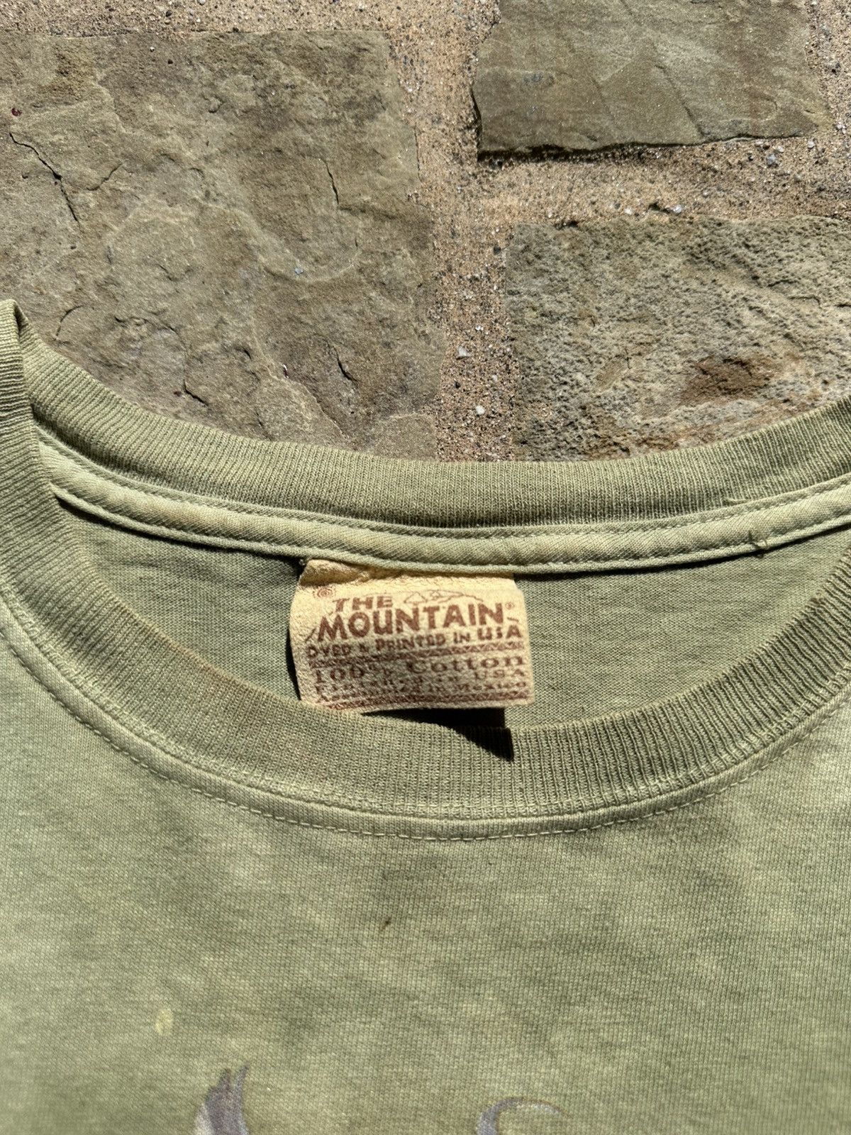The Mountain Rare Native / Mother Nature The Mountain Tee size XL Size US XL / EU 56 / 4 - 6 Thumbnail
