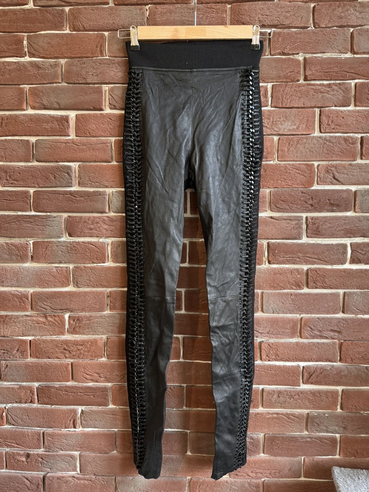Philipp Plein Rare Philipp Plein Leather Bondage Leggins Women’s Drip Hype Size 30" / US 8 / IT 44 - 1 Thumbnail