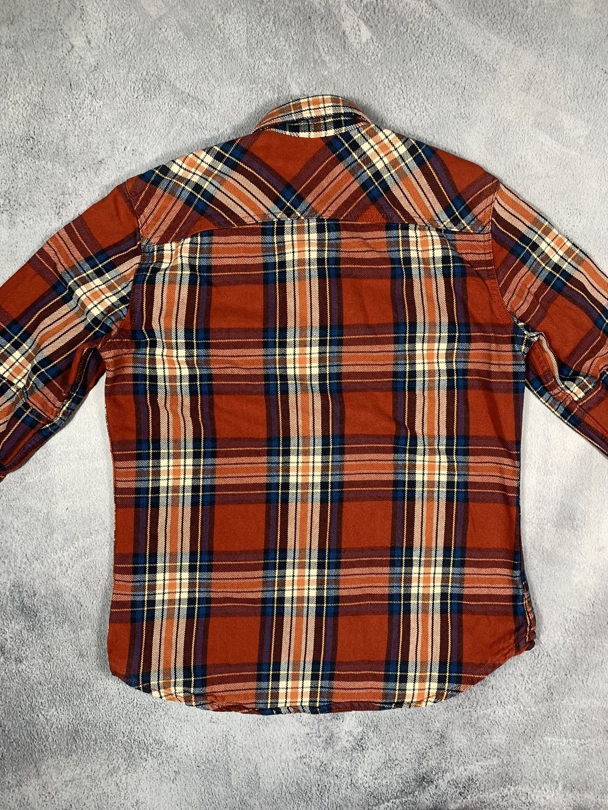 Flannel × Vintage Vintage Y2K style long sleeve button ups workwear size S Size US S / EU 44-46 / 1 - 7 Thumbnail