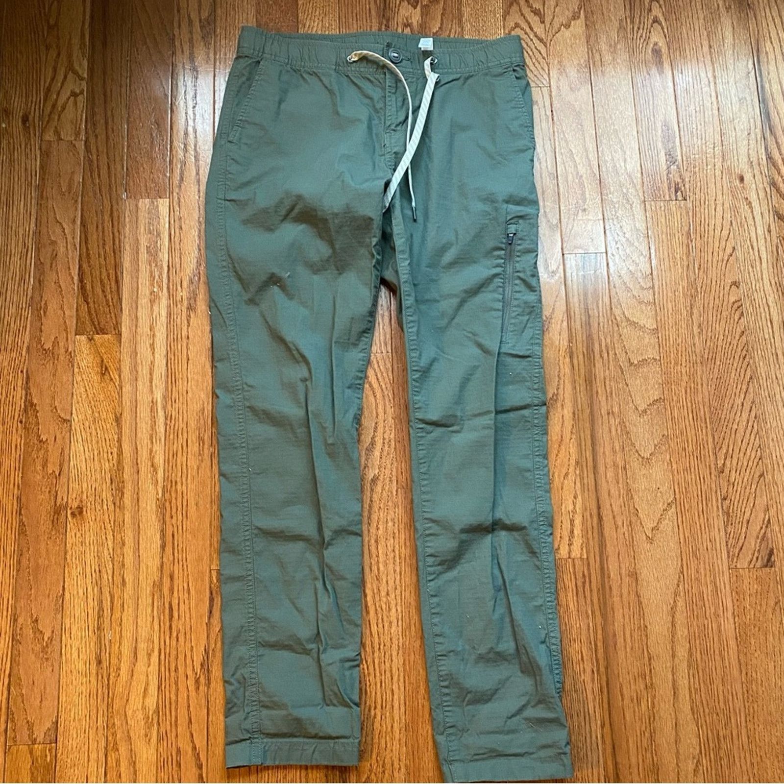 Vuori VUORUI $98 Womens Ripstop Pant Olive Small EUC Size 30" / US 8 / IT 44 - 3 Thumbnail