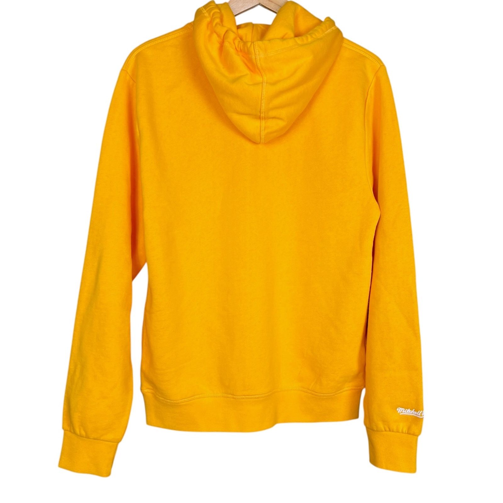 Mitchell & Ness Mitchell & Ness Men's Medium LA Lakers Hardwood Hoodie NWT Size US M / EU 48-50 / 2 - 2 Thumbnail