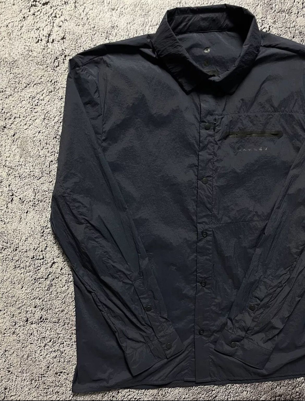 Oakley × Vintage Oakley Custom Fit Men's Long Sleeve Utility Size L Size US L / EU 52-54 / 3 - 2 Thumbnail