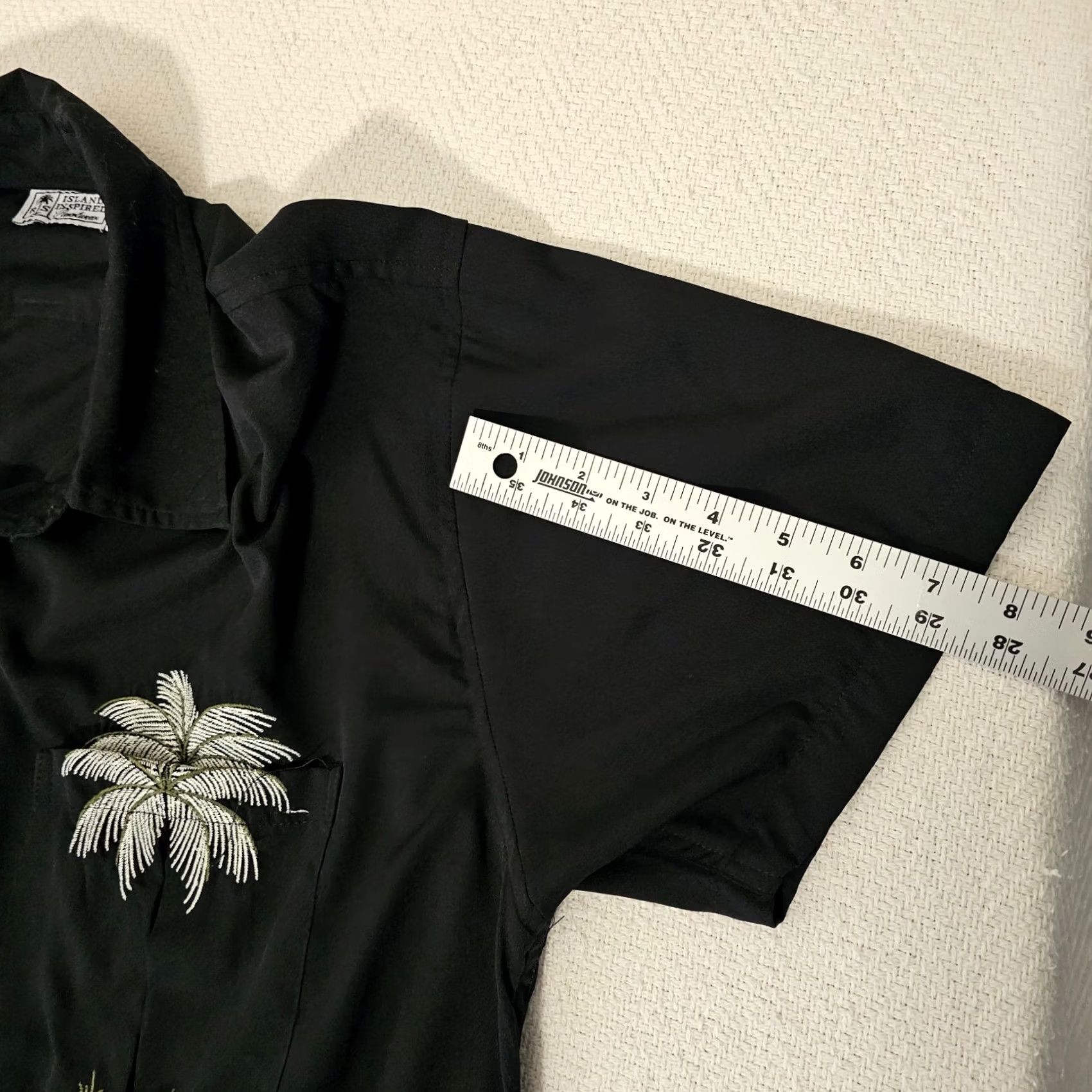 Vintage VINTAGE Resortwear Hawaiian Button-Up Shirt XL Black Pocket Palm Mens Size US XL / EU 56 / 4 - 7 Thumbnail