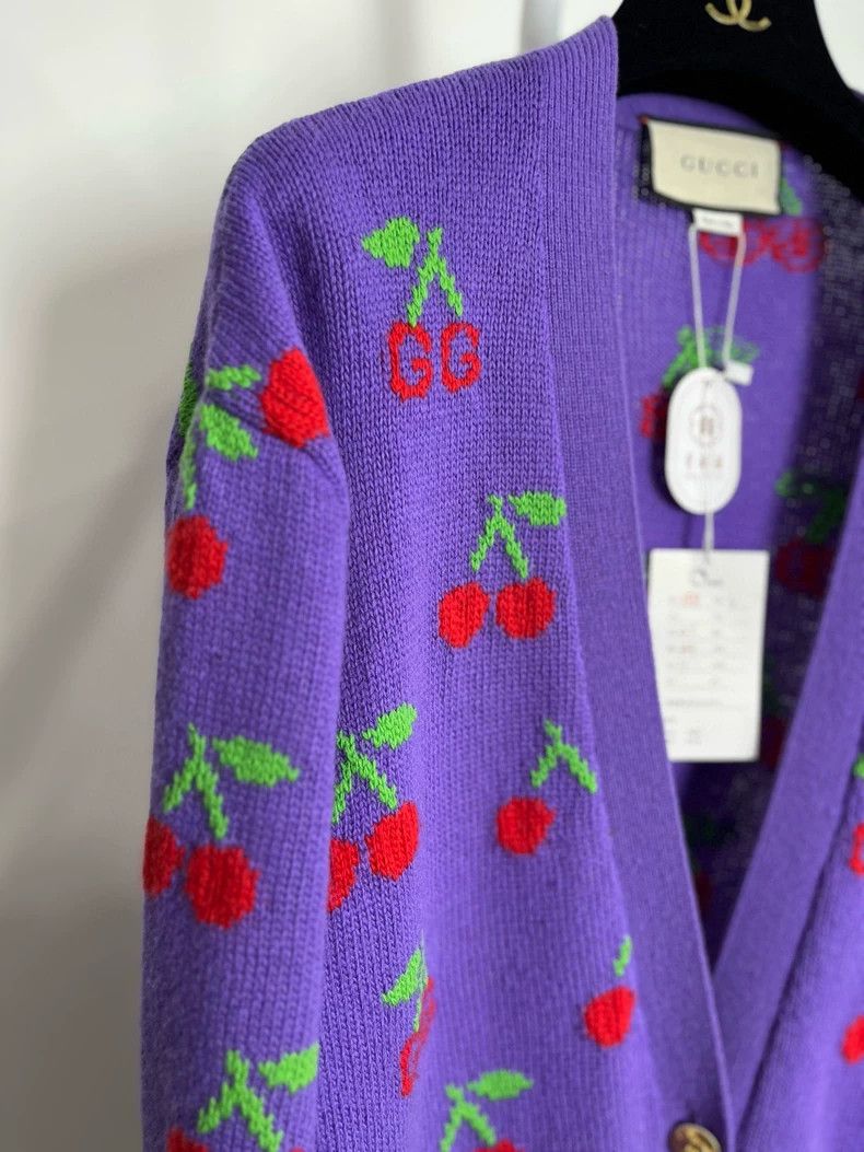 Gucci Gucci Cherry purple knitted cardigan sweater 2501-Nextarrow Size US S / EU 44-46 / 1 - 4 Thumbnail