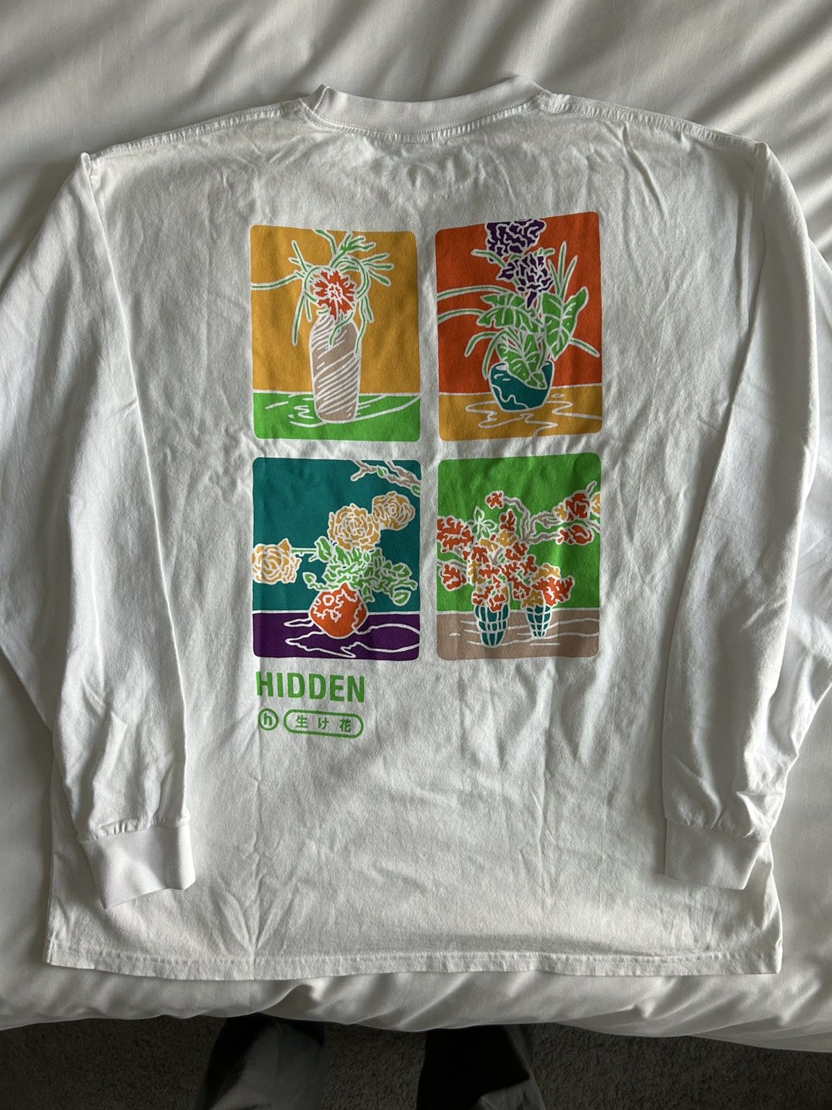 HIDDEN Hidden NY Long Sleeve Flowers Made in USA Size US L / EU 52-54 / 3 - 9 Thumbnail