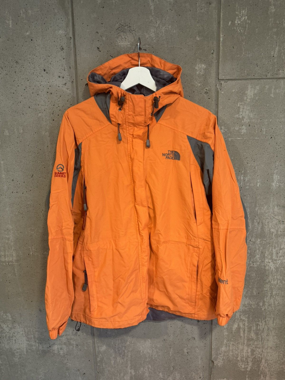 The North Face Vintage The North Face Summit Series HyVent Jacket Men’s M Size US M / EU 48-50 / 2 - 1 Thumbnail