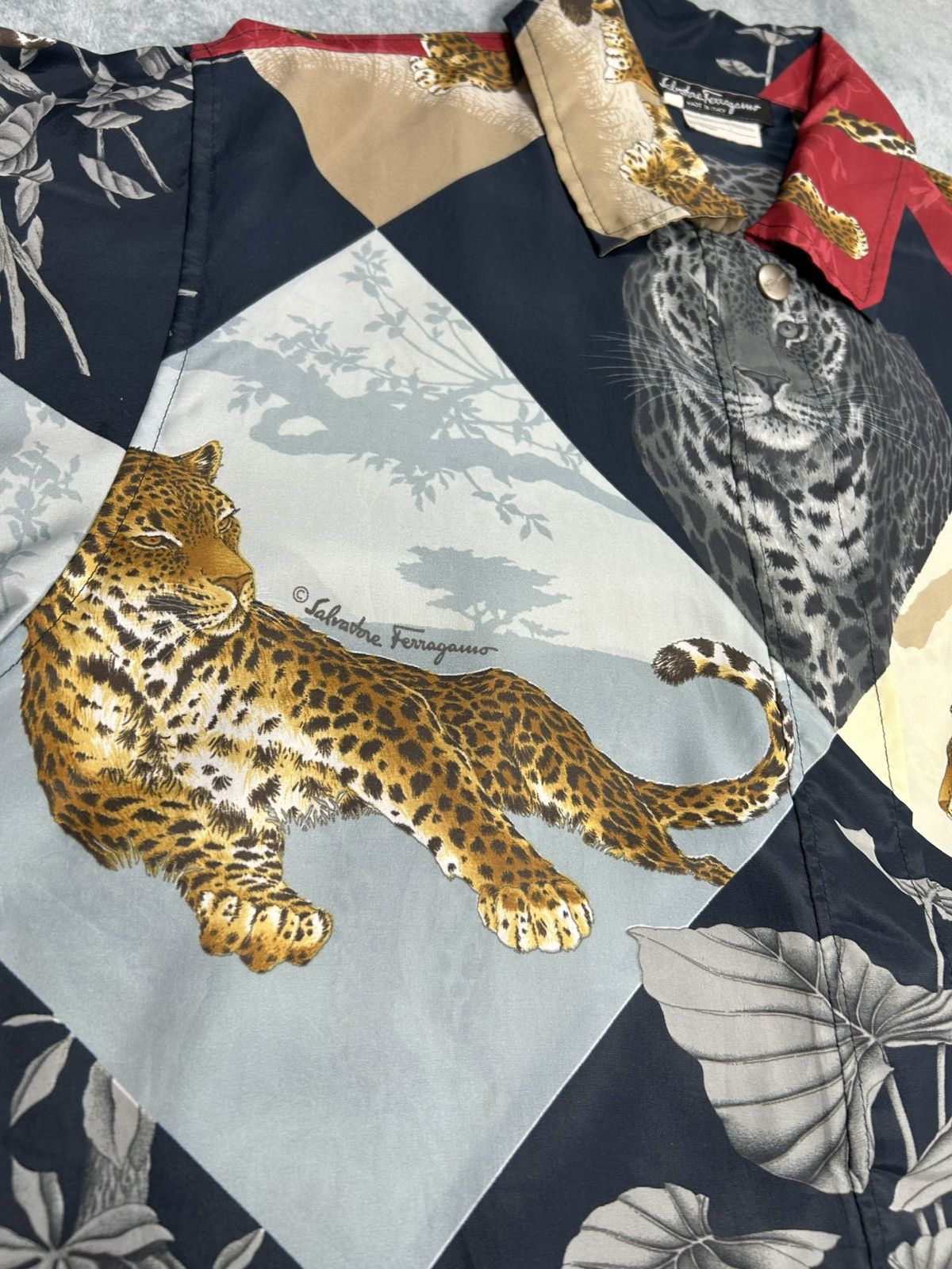 Salvatore Ferragamo Vintage 90’s Salvatore Ferragamo Leopard Print Jacket. J0125 Size US M / EU 48-50 / 2 - 6 Thumbnail
