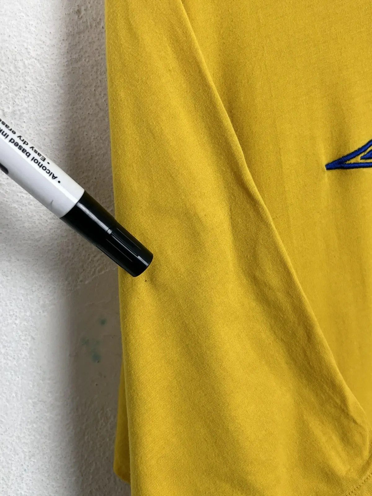 Umbro 00s Vintage Umbro x Svff Sweden Embroidered Logo T-Shirt Size US L / EU 52-54 / 3 - 4 Thumbnail