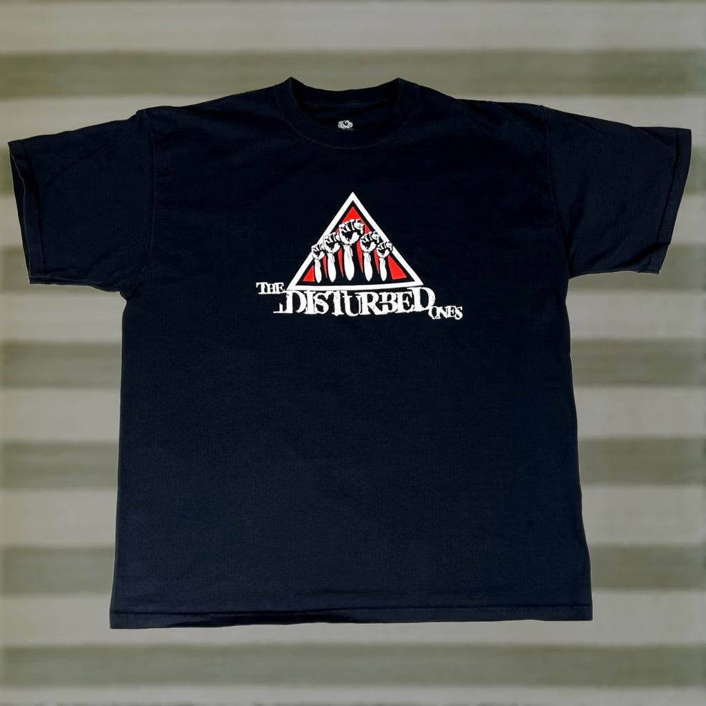 Fruit Of The Loom Disturbed The Disturbed Ones 10,000 Fists Fan Club T-Shirt XL Black Cotton Fruit of the Loom Men Short Sleeve Crew Neck Band Graphic Print Size US XL / EU 56 / 4 - 1 Thumbnail