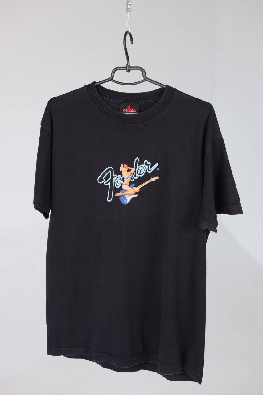 Vintage “Fender” by Da Vinci Rare Sexy/Nudes Graphics Tee
