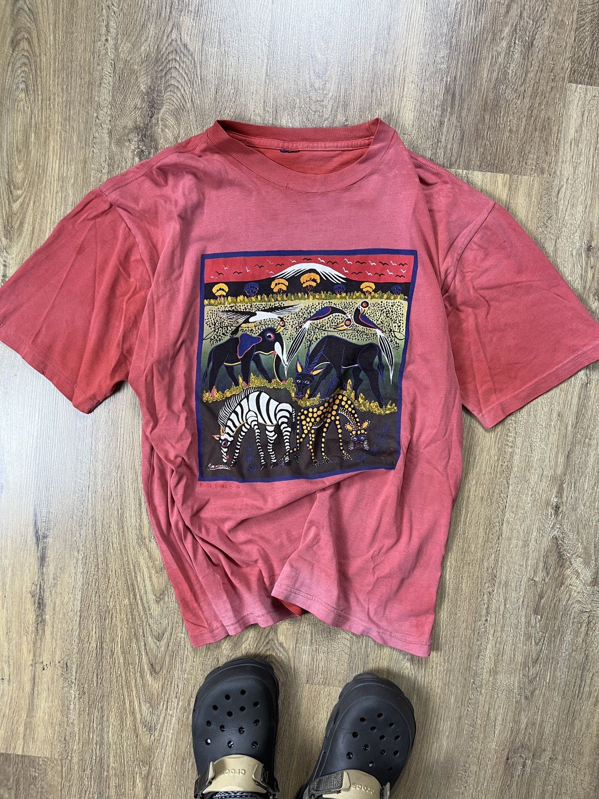 Vintage ➕ tinga tinga Tanzania Africa tribe art sick fade t vintage Size US L / EU 52-54 / 3 - 1 Thumbnail
