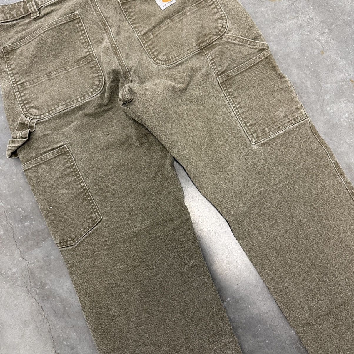 Carhartt × Carhartt Wip × Vintage Vintage Carhartt Faded Distressed Olive Green Work Pants Size US 32 / EU 48 - 6 Thumbnail