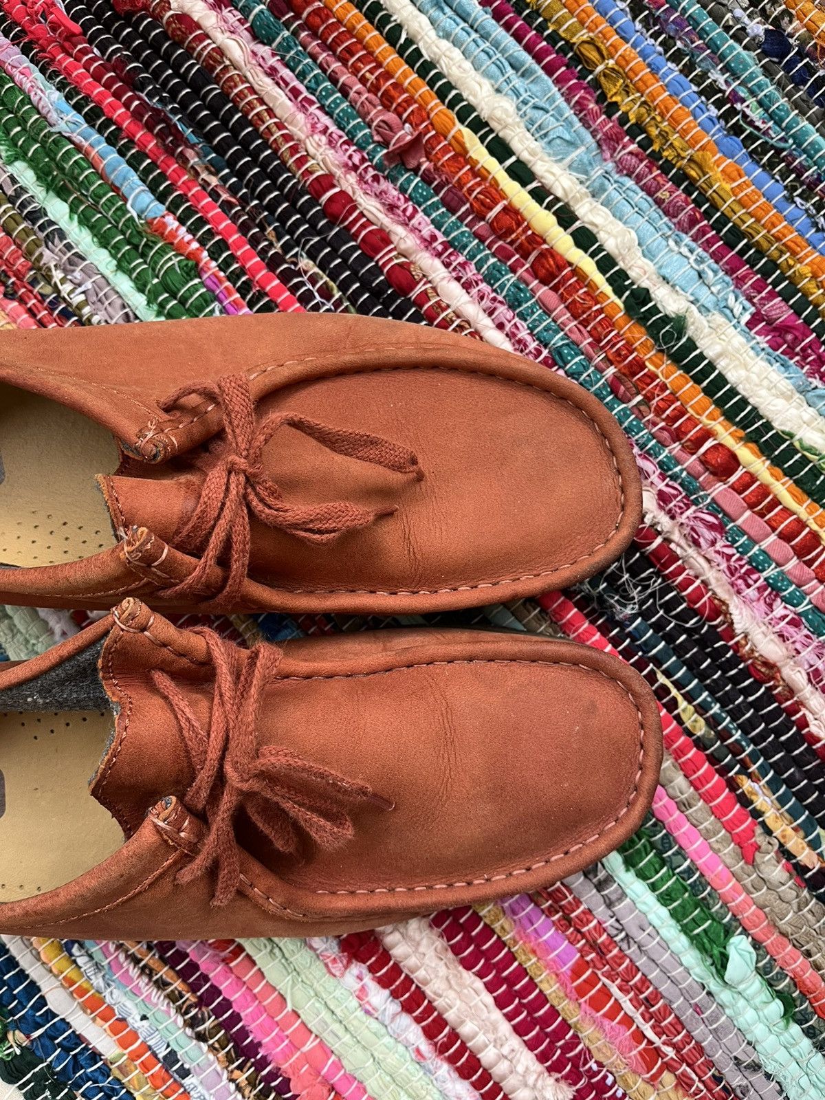 Clarks × Vintage Clark’s Wallabee Red Suede Wallabees Casual Low Sneakers Size US 10 / EU 43 - 4 Thumbnail
