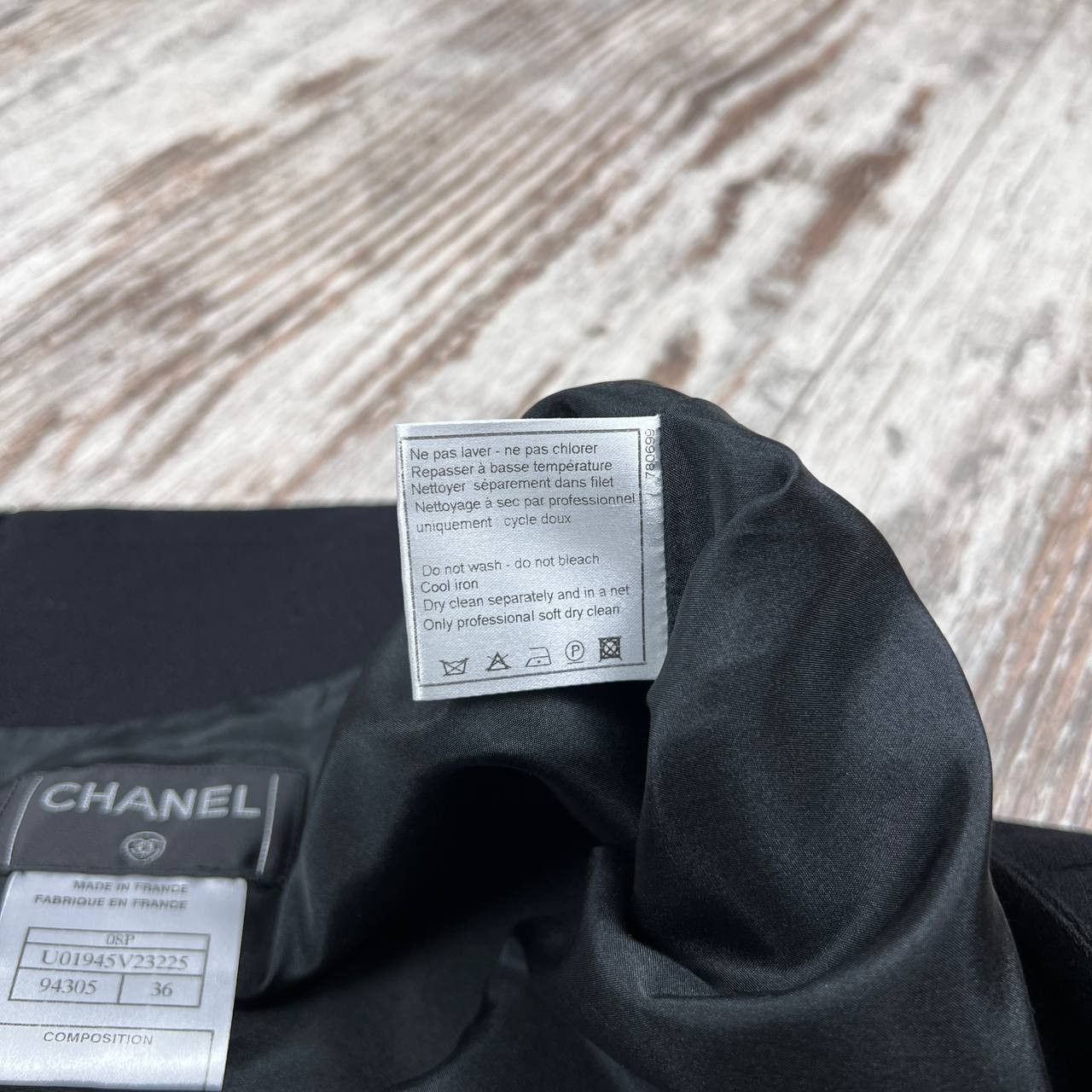 Chanel × Vintage Black Women skirt Chanel Size 36 Wool Size 26" / US 2 / IT 38 - 13 Thumbnail