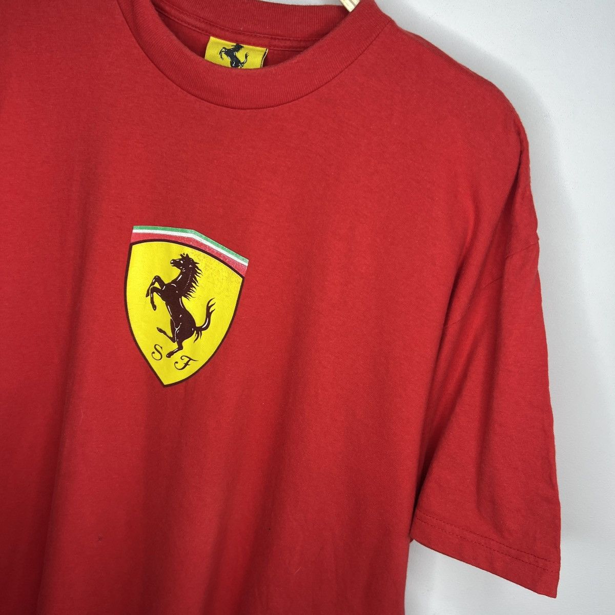 Ferrari Ferrari Logo Crest T-Shirt Racing VTG 90s Cars Size US XL / EU 56 / 4 - 5 Thumbnail