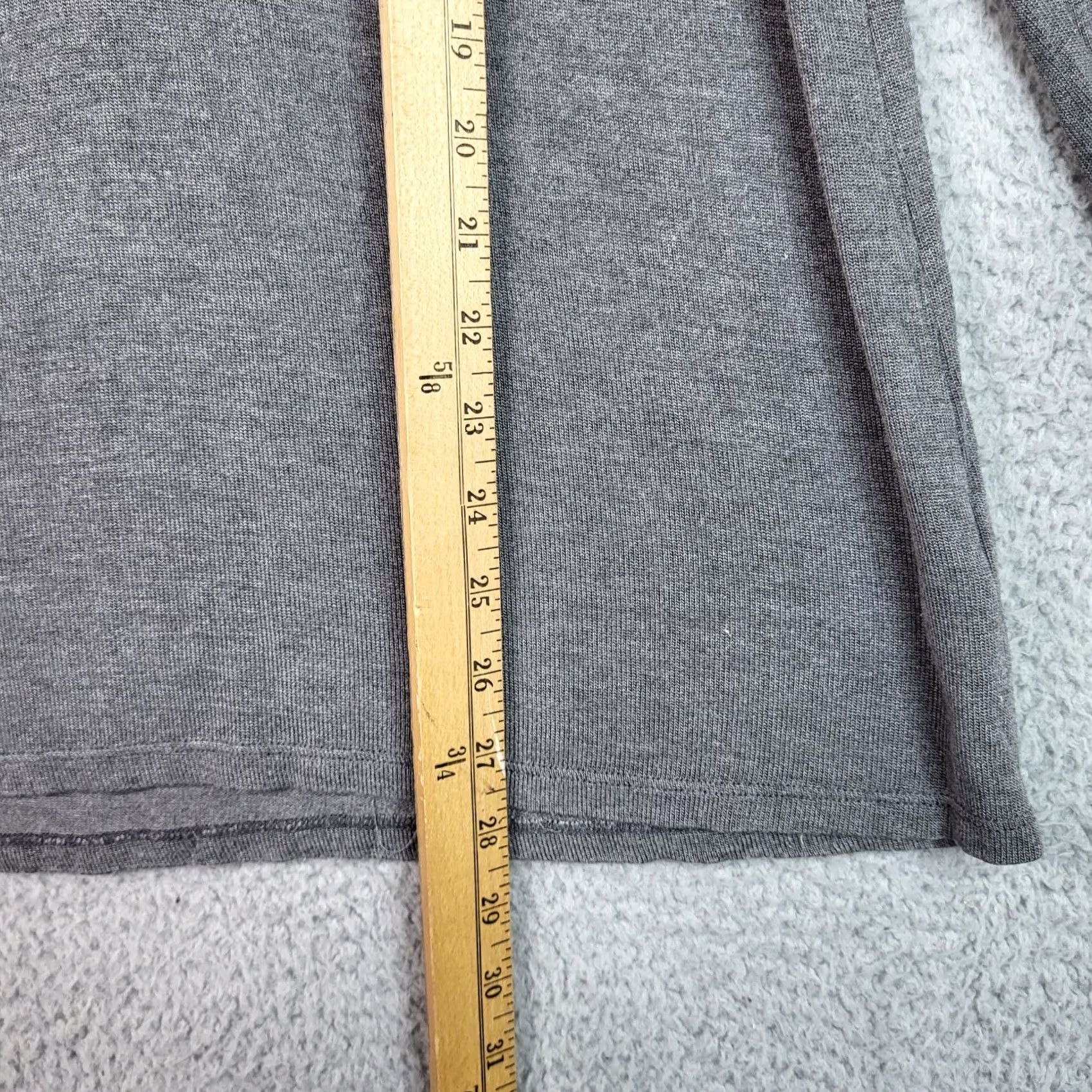 Vintage AMOUR VERT Women's Button-Up V-Neck 3/4 Sleeve Casual Tee Size L Gray Modal Spandex Basic All Seasons Size L / US 10 / IT 46 - 5 Thumbnail