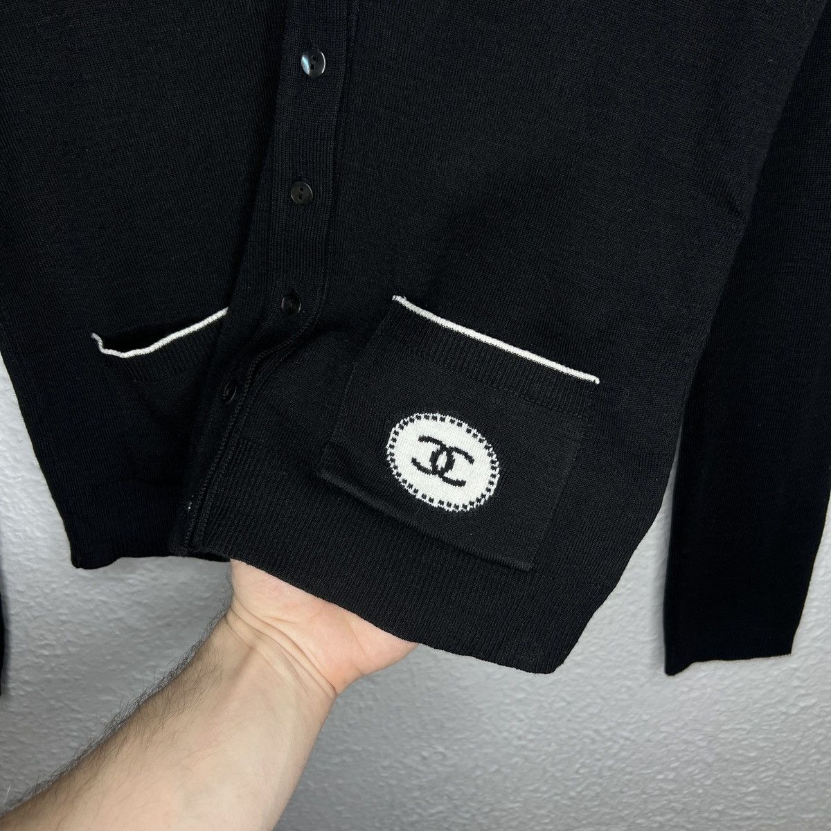 Chanel Chanel Uniform Cardigan Jumper Sweater Knitwear Wool Logo Size S / US 4 / IT 40 - 5 Thumbnail