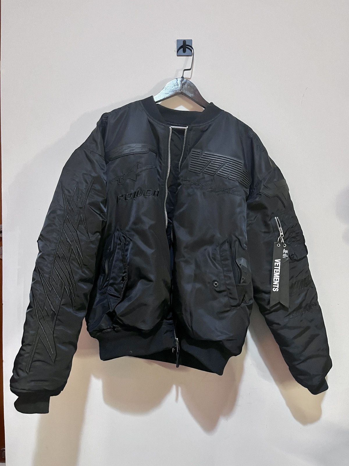 Vetements Vetements racing bomber black | Grailed
