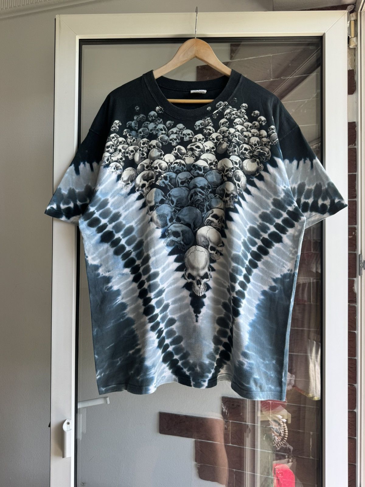 Liquid Blue Vintage Liquid Blue Prof 1998 Field Skull Tie Dye Tee Size US XL / EU 56 / 4 - 2 Thumbnail