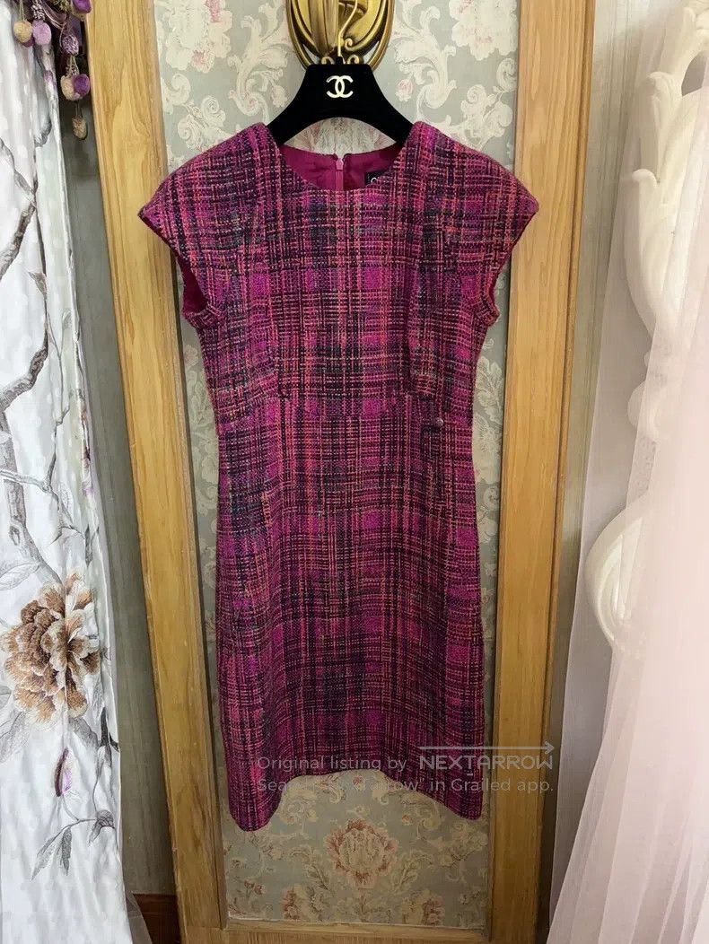 Chanel Chanel Dragon fruit braided dress Size XS / US 0-2 / IT 36-38 - 1 Thumbnail