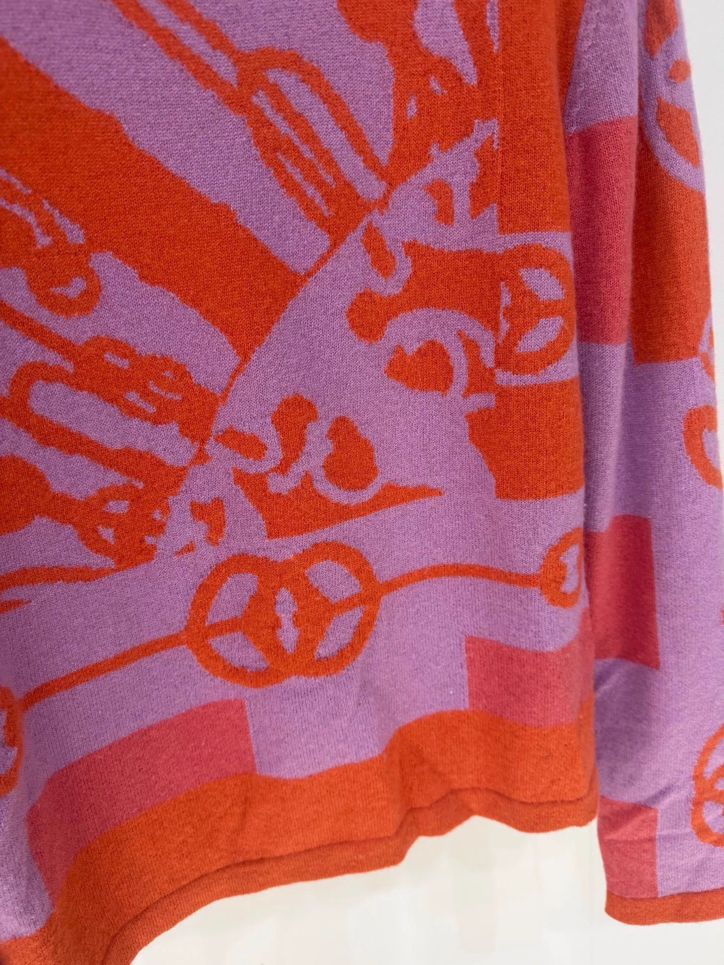 Hermes Hermes 100% Cashmere Pig Nose Sweater Orange 38 Size S / US 4 / IT 40 - 3 Thumbnail