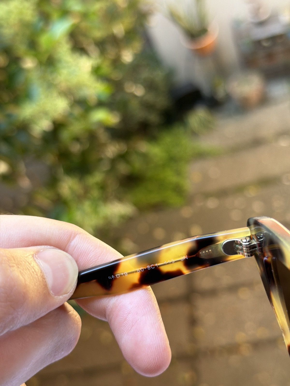 Miu Miu Vintage Authentic Miu Miu Cat-Eye Tortoiseshell Sunglasses Size ONE SIZE - 5 Thumbnail