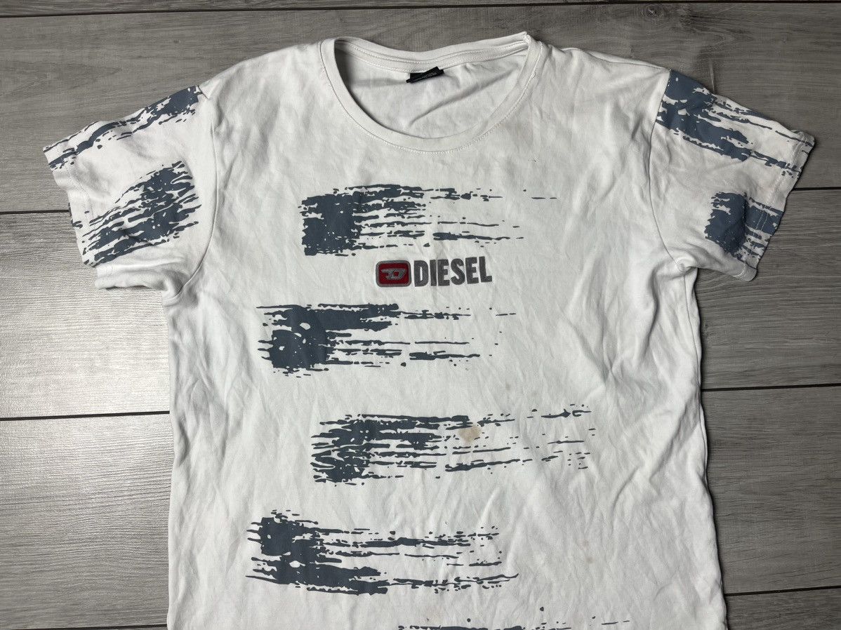 Diesel Diesel Tshirt y2k avant garde art size Large Size US L / EU 52-54 / 3 - 3 Thumbnail