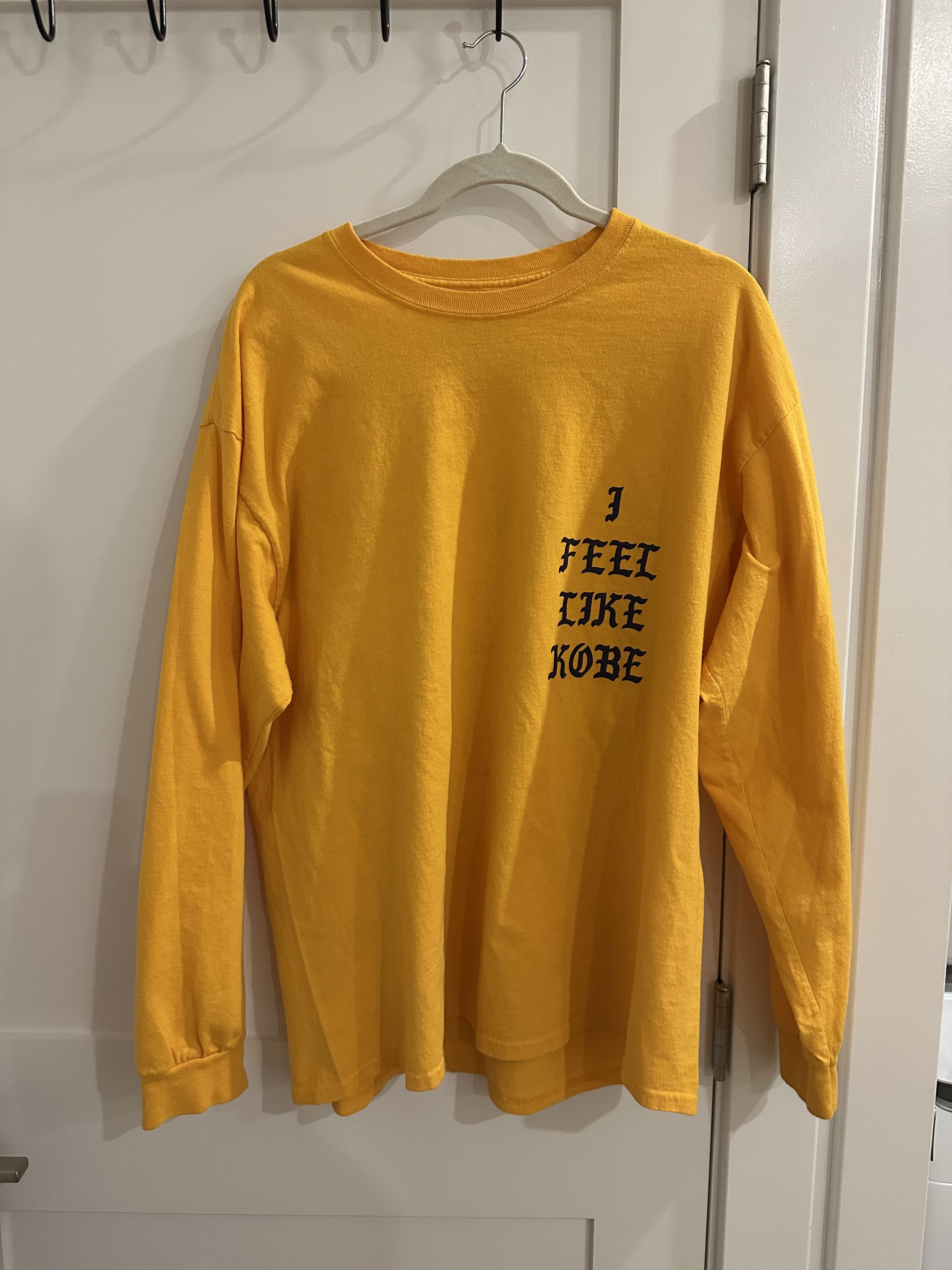 T-SHIRT KANYE WEST I Feel Like Pablo Tour Taglia M EUR 61,85 - IT - Foto 4