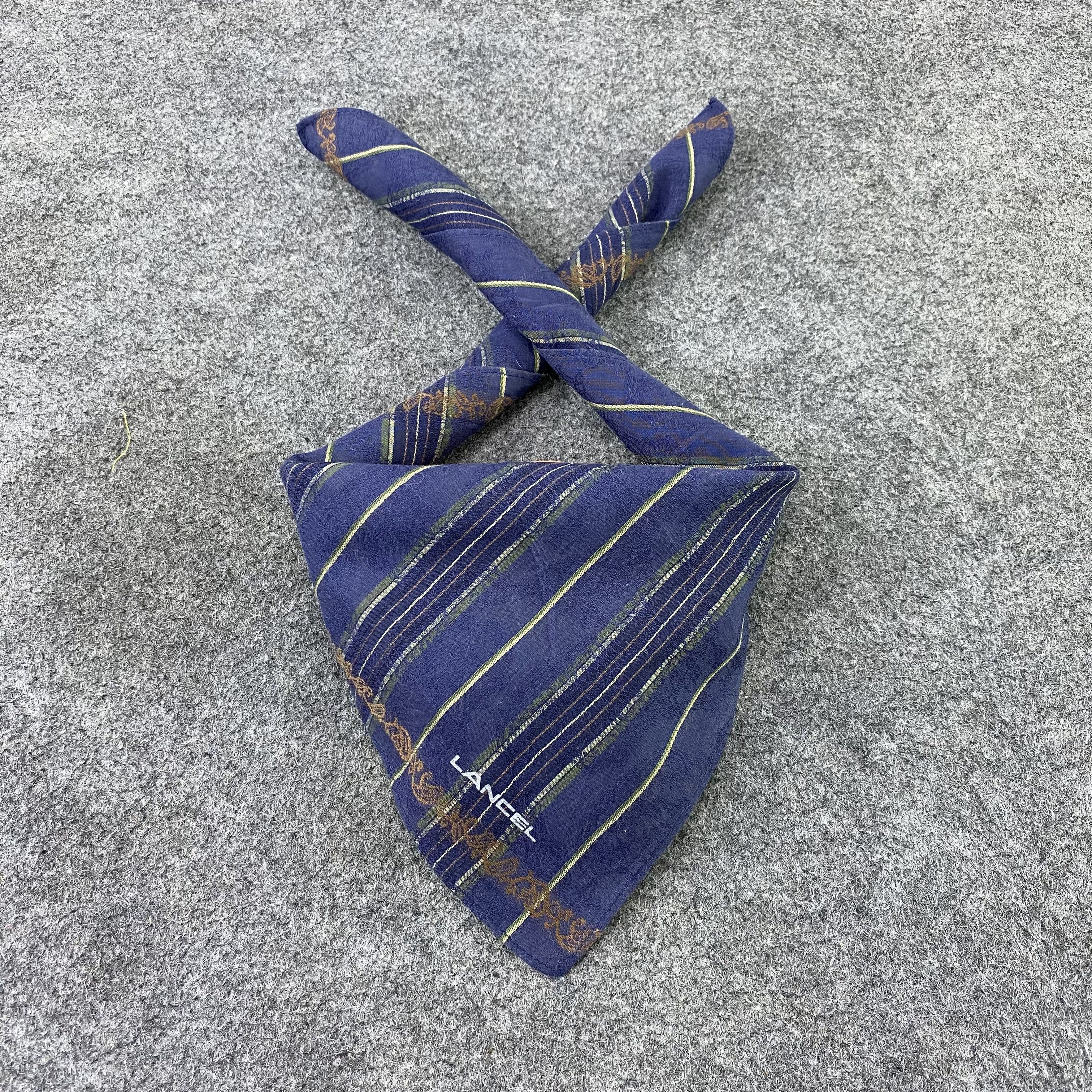 Lancel Lancel Handkerchief / Bandana / Neckerchief -B539 Size ONE SIZE - 2 Thumbnail