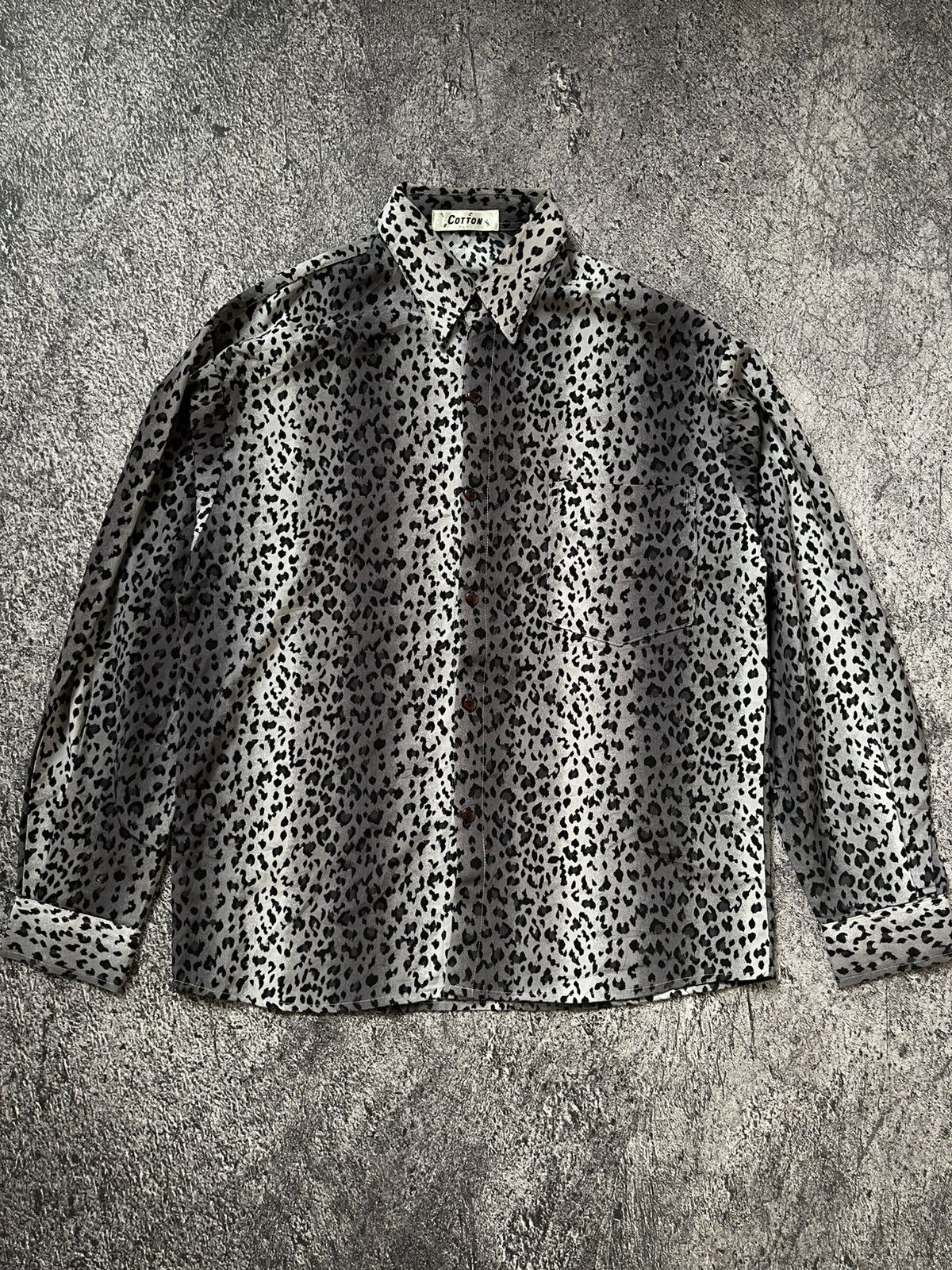 Japanese Brand Y2K COTTON LEOPARD IFSIXWASNINE BUTTON SHIRT Size US L / EU 52-54 / 3 - 2 Thumbnail